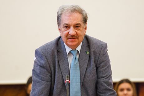 Prof. Dr. Iordan Petrescu