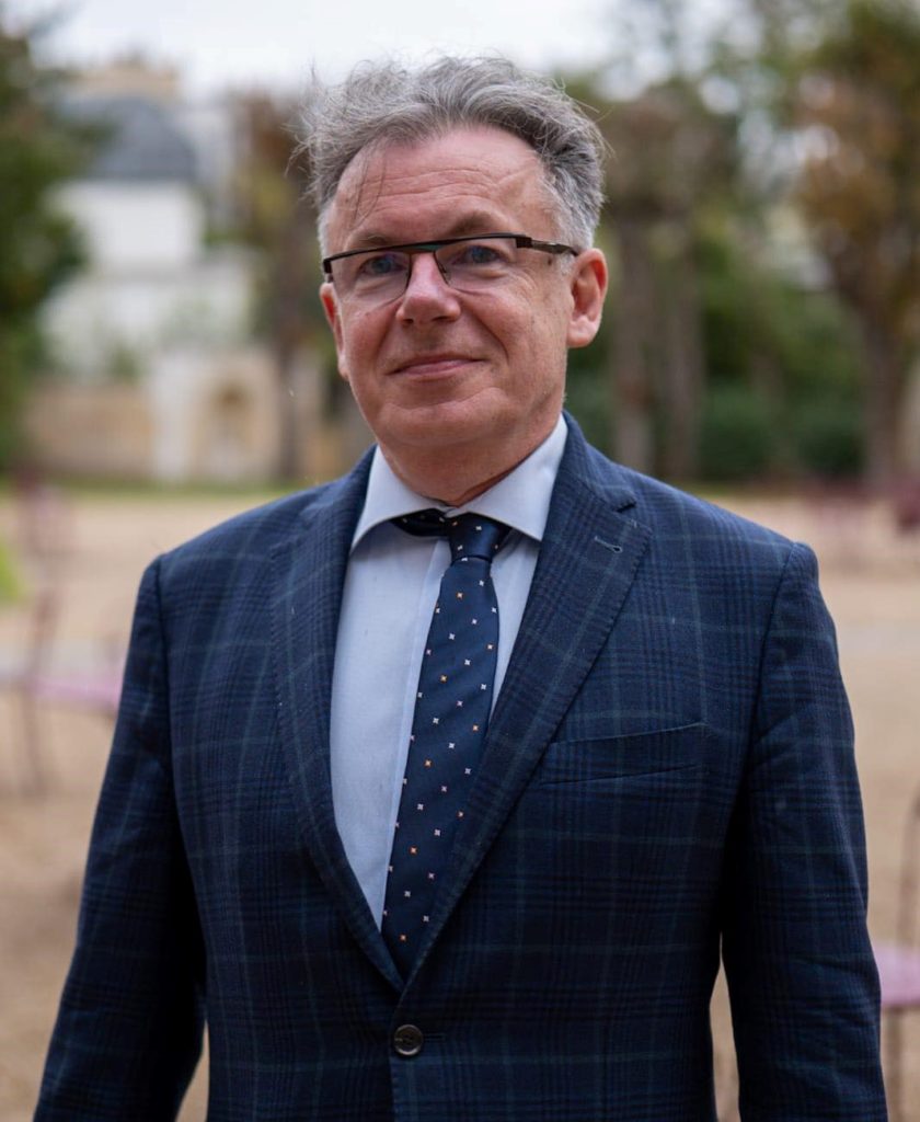 Prof. Dr. Slaven Zjalić