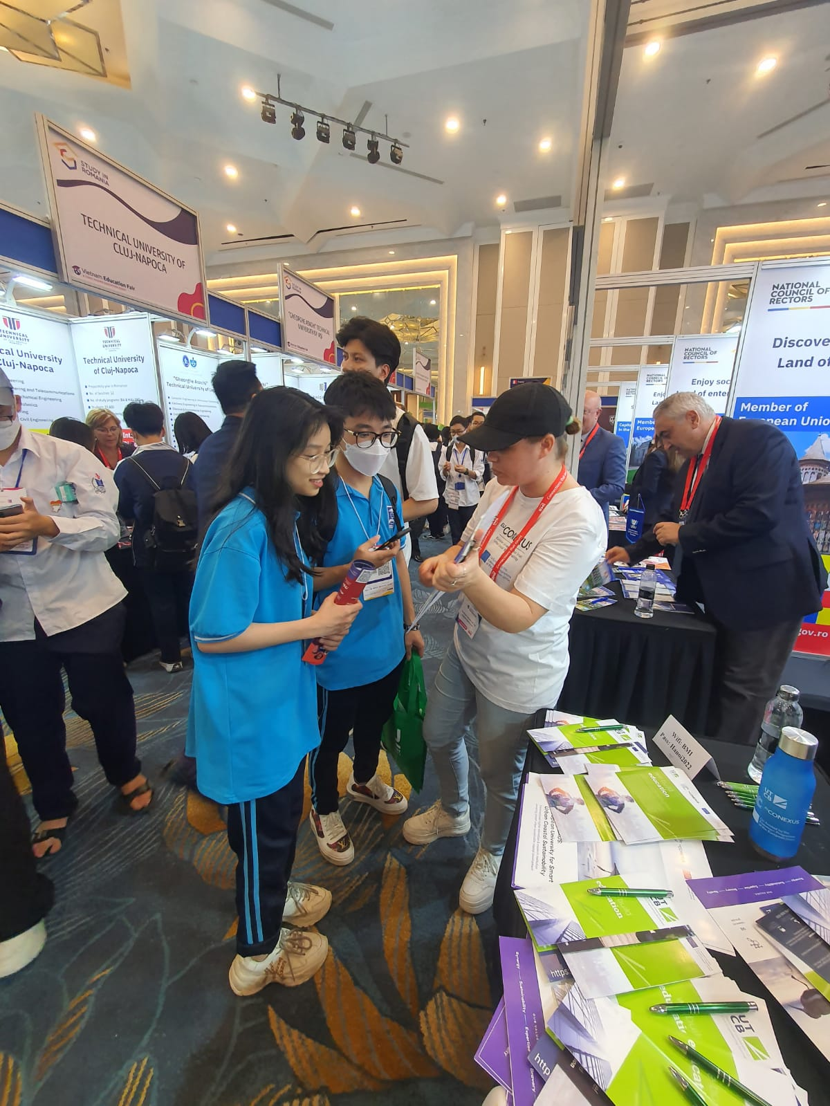 EU-CONEXUS was represented at The International Education Fairs Vietnam 2022